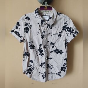 Cactus Boys Black and Beige Casual Button Down Shirt with Floral Design Size 5/6